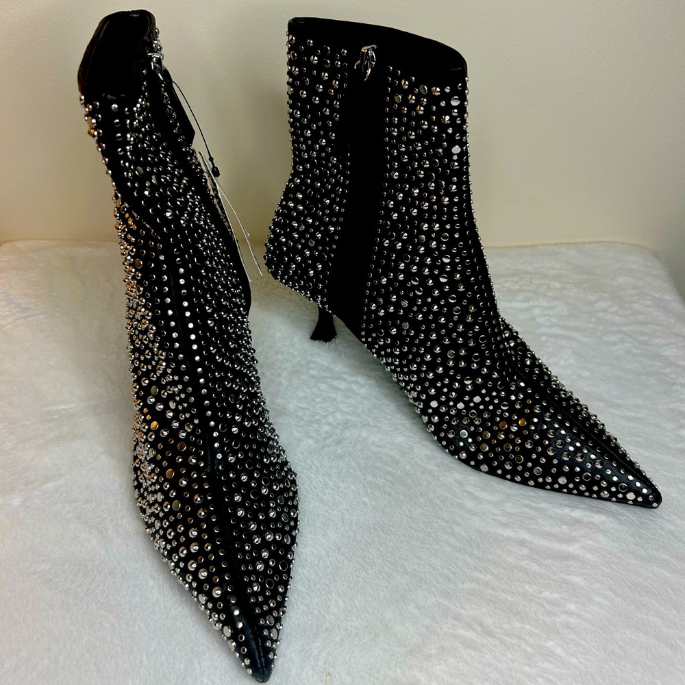 Zara studded pointed toe ankle boots size 9